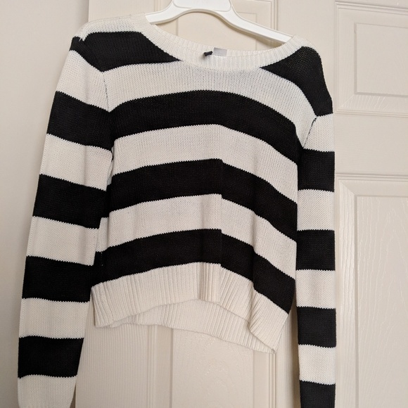 long sleeved sweater - Picture 1 of 1